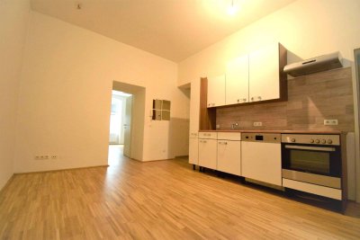 ZENTRALE 2 Zimmerwohnung nahe dem Bauernberg