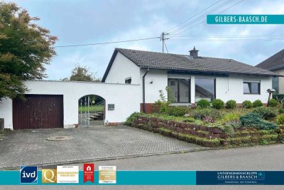 Heinzerath: EFH mit großzügigem Grundstück samt Grillhütte in Ortsrandlage