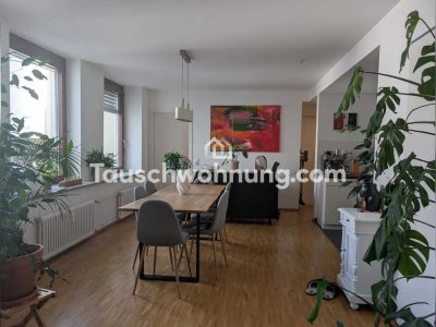 Tauschwohnung: Biete moderne, zentrale 2 Zimmer mit TG - suche 1 Zimmer
