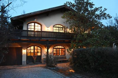 Vollständig renovierte Villa mit acht Zimmern und Einbauküche in Hart bei Graz
