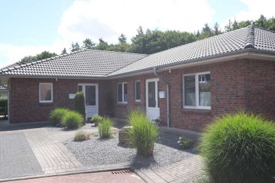 Lichtdurchfluteter Bungalow in 1 A Top-Wohnlage am Waldrand