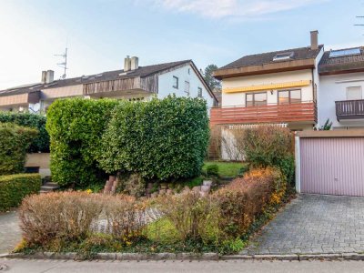 Reihenendhaus mit Hanglage, Einliegerwohnung und traumhaftem Garten in Lörrach