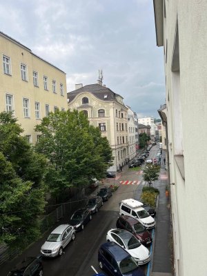 Zentrale 2-Zimmer-Wohnung in Linz – frisch renoviert &amp; voll möbliert zu vergeben