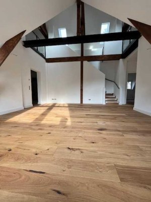 4 Zimmer Wohnung in ehemaliger Chefarztvilla - Beelitz-Heilstätten