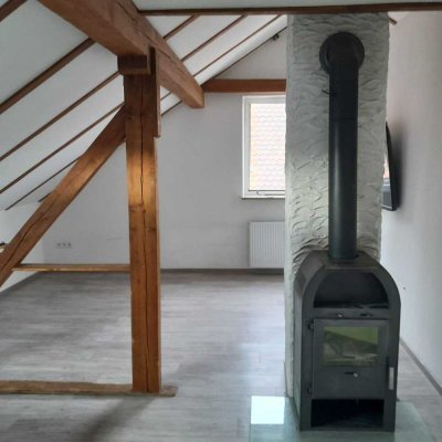 Schöne und modernisierte 5-Zimmer-Dachgeschosswohnung in Fürth