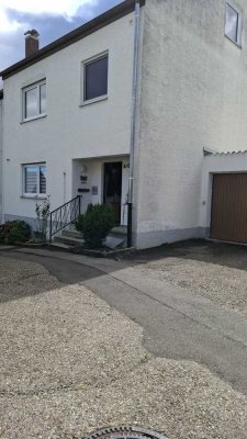 Ruhig gelegenes 4-Zimmer-Haus in Albershausen