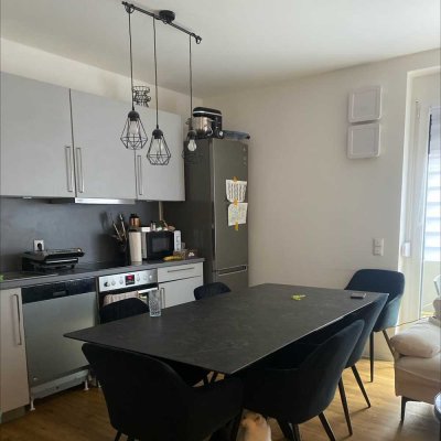 Luxuriöses 2‑Zimmer Apartment im 4. OG mit Balkon in Mannheim