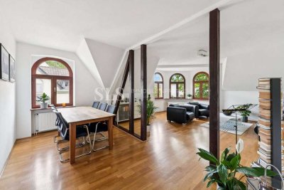 Altbauperle im Trendviertel - Stilvolle Maisonettewohnung mit 2 Südbalkonen in ruhiger Seitenstraße