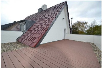 Idyllische Lage am Rande Düsseldorfs mit perfekter Verkehrsanbindung und traumhafter Dachterrasse