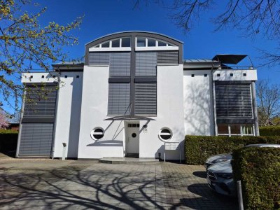 Provisionsfrei!    Wohnen mit Charakter: Ruhige 2-Zimmer-Wohnung in Berlin-Lichtenrade