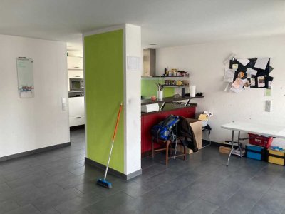 Freundliche 3-Zimmer-Wohnung mit Balkon und EBK in Aulendorf