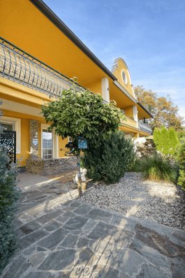 Ihr neues Zuhause zwischen See und Bergen – stilvolle 3-Zimmer-Wohnung mit Garten