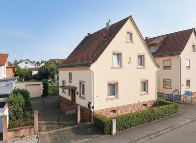 Familientraum in Großostheim: Großes Haus mit 7 Zimmern, Garage und Gartenparadies in Top-Lage