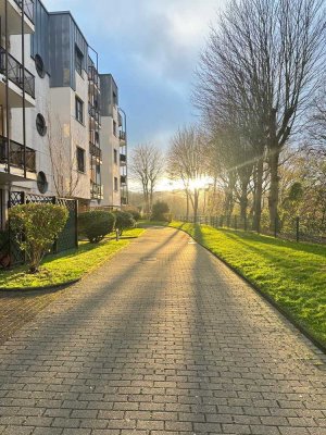 3 Zimmer, Westbalkon & Sonne – TG optional, Heizkosten in NK