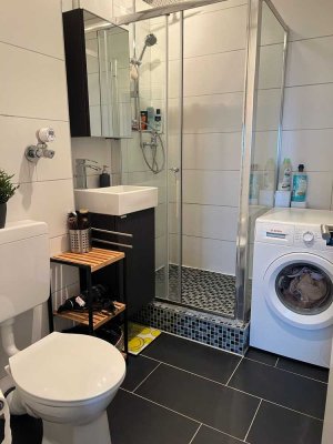 Geschmackvolle, neuwertige 2,5-Zimmer-Wohnung mit gehobener Innenausstattung in Mutterstadt
