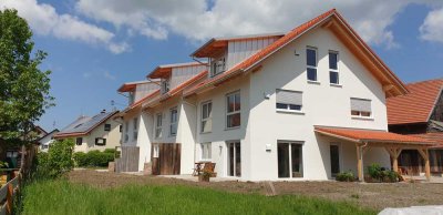 Erstbezug: schönes 6-Zimmer-Reihenmittelhaus mit gehobener Innenausstattung in Hofstetten