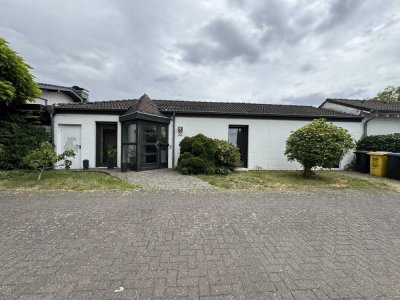 Individueller Bungalow in ruhiger und beliebter Wohnlage von Meerbusch-Bovert