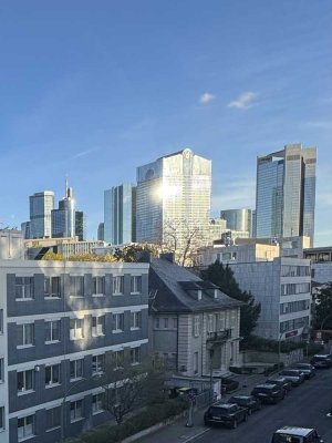 2 Zimmer Wohnung im Westend, mit Pool, Sauna und Fitnessraum