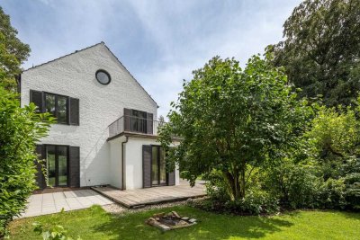UNIQUE I Einmaliges Architekten-Anwesen