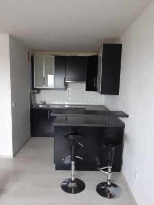 Helle 2-Zimmer-Wohnung mit Stellplatz in Fürth-Ronhof