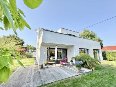 ''Exklusiv und neuwertig''
Modernes Architektenhaus
mit hochwertiger Ausstattung