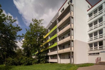 Familienfreundliche 4 Zimmer-Wohnung in Halle