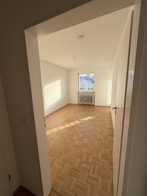 Bestlage Nymphenburg, Erstbezug nach vollständiger Renovierung, Wohnküche