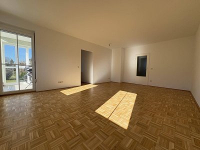 3-Zimmer Wohnung im EG mit Loggia