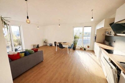 Großzügige 3-Zimmer-Neubauwohnung mit großer Dachterrasse & Top-Anbindung