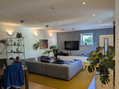 Schöne 2-Zimmer-Terrassenwohnung in zentraler Lage in der Weststadt Karlsruhe