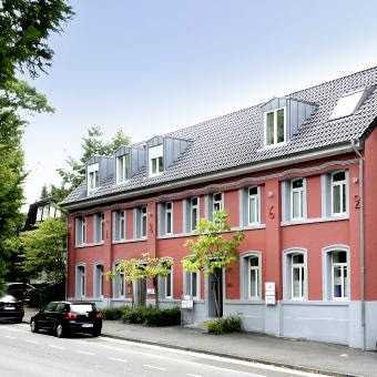 "Willkommen in dieser geschmackvollen Wohnung mit schönem Balkonausblick  in Aachen"