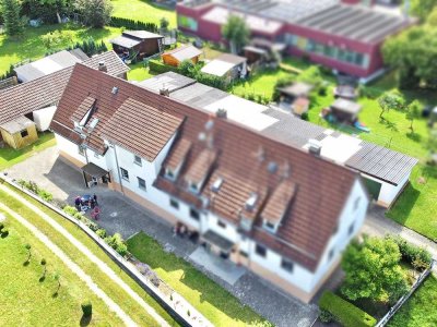 Top-modernisierte Wohnung mit eigenem Garten, Garage und ideal für Kleintierfreunde