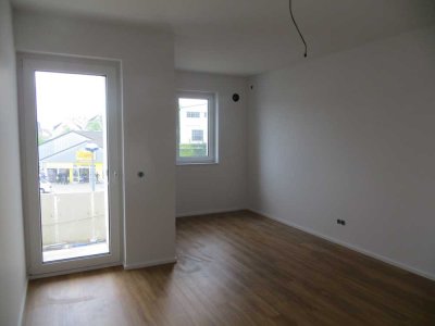 Helle und freundliche 2 ZKB im EG mit Terrasse