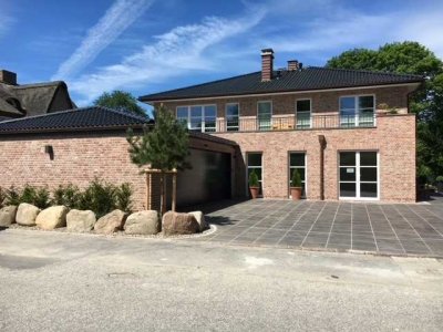 Hier angeboten wird die Penthouse-Wohnung eines exklusiven Neubauhauses im Norden Kiels