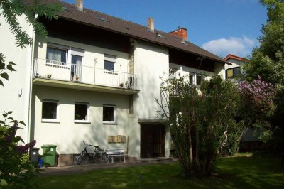 Gepflegtes Mehrfamilienhaus in  Weinheim / West * Interessante Kapitalanlage *