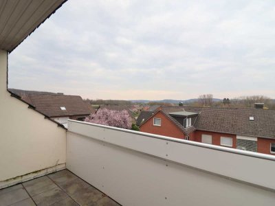 4 Zimmer Dachgeschoss Wohnung mit Panoramablick