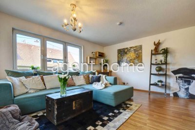 MÖBLIERT - ZU HAUSE ANGEKOMMEN - Gemütliche Wohnung mit Balkon und Duplexparker