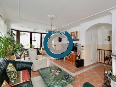 CA. 207 m² WOHN-/NUTZFLÄCHE - GROSSZÜGIGE MAISONETTE MIT GARTEN - WOHNEN MIT HAUSFLAIR