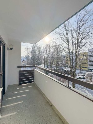 Stilvolle, gepflegte 3-Raum-Wohnung mit Balkon und EBK in Geretsried