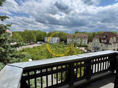 Dachgeschosswohnung in Gera Leumnitz mit 2 Balkonen und guter Infrastruktur