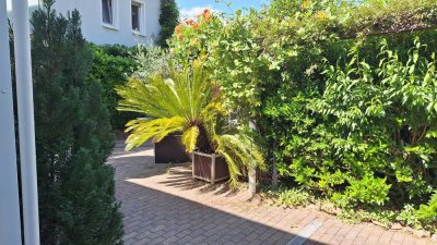 NEU! Superhübsche Single-Wohnung als "Haus-im-Haus" mit Wintergarten und tollem Flair!