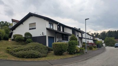 Vielseitiges Einfamilienhaus mit zwei Einliegerwohnungen in Marburg-Wehrda