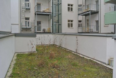 SMART CITY LIVING – Coole Wohnung mit Dachterrasse und eigenem Garten, Top Öffi-Anbindung