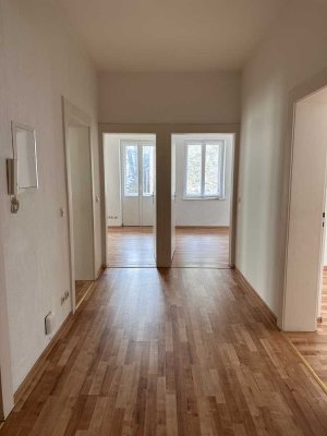 Sehr schöne 4-Zimmerwohnung mit Balkon in der Innenstadt von Görlitz
