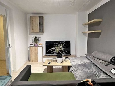 Nette Nachmieterin für 2 ZKB Wohnung inkl. 2 Balkone nahe des Weinbergs gesucht - EBK möglich