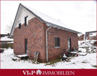 Neubau aus dem Jahr 2021 - Modernes Einfamilienhaus inkl. Wärmepumpe