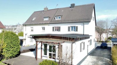 Mehrfamilien-Doppelhaushälfte in ruhiger Wohnlage