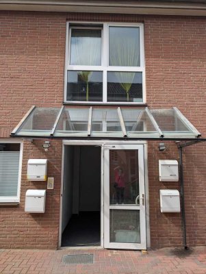 3-Zimmer-DG-Wohnung mit Balkon und Einbauküche in Norderstedt