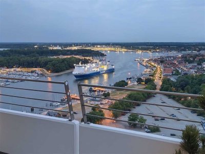 Moderne 2-Zimmer-Ecksuite mit TG-Stellplatz und herrlichem Trave- und Meerblick