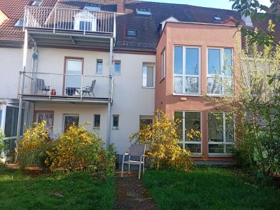 3-Zi-Altbau-Whg. mit schönem Wintergarten und Balkon
